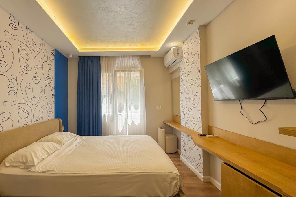 Zena Hotel Rooms